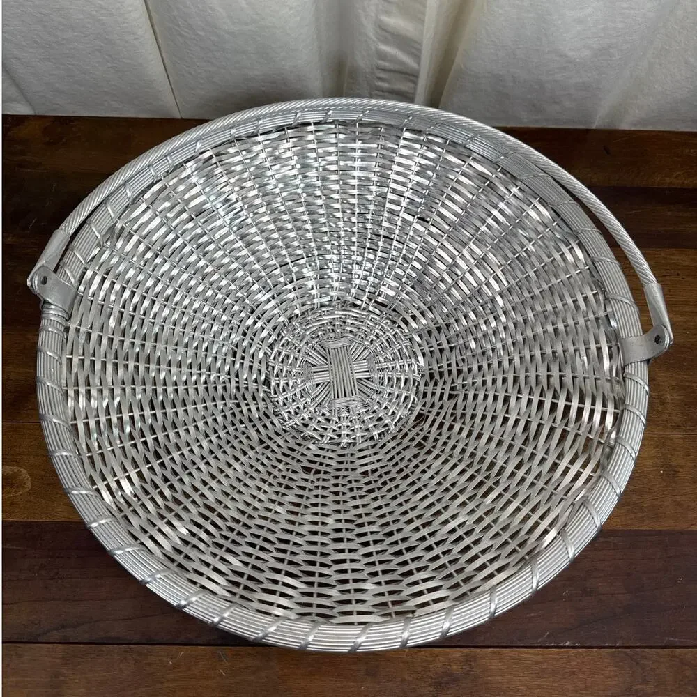 Vintage Woven Wire Metal Large Centerpiece Fruit Basket Swing Handle Home Décor
